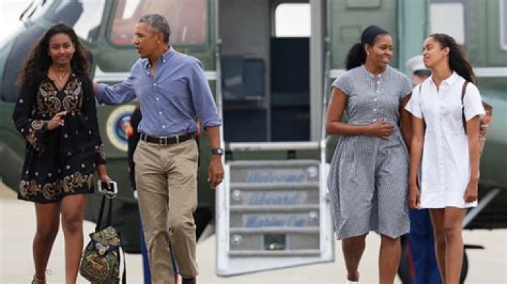 Barack Obama Reveals Favorite Qualities About ‘Confident’ Sasha & ‘Buoyant’ Malia