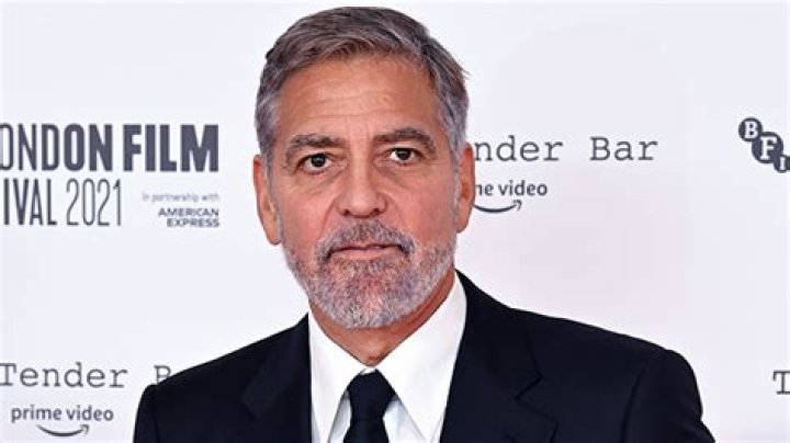 George Clooney Reveals He Had Bell’s Palsy As A Teenager – Hollywood Life