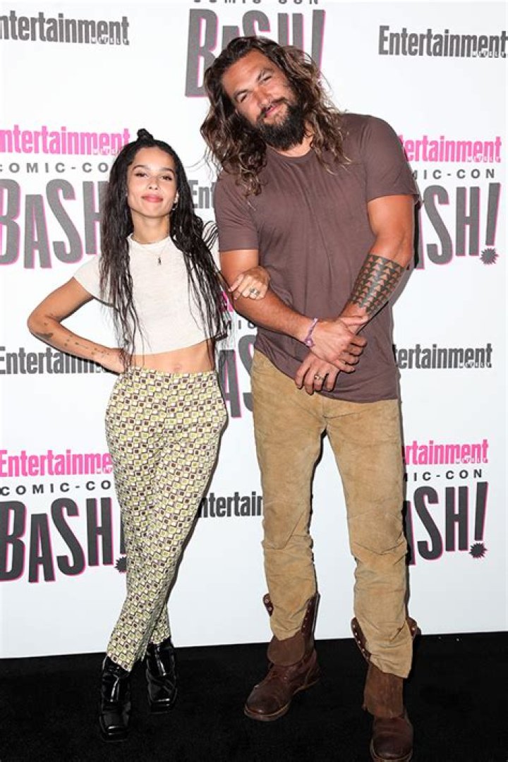 Jason Momoa Sends Zoe Kravitz A Sweet Message After Lisa Bonet Split – Hollywood Life
