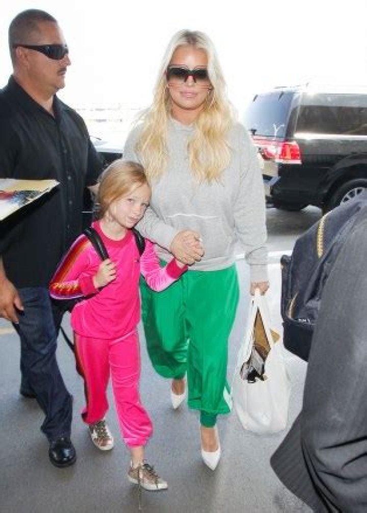 Jessica Simpson, 39, Escapes Her 3 Kids For A Bikini Break In Her Pool — Pic