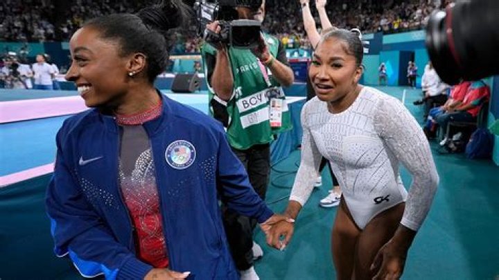 Jordan Chiles On Simone Biles Dropping Out Of Olympics Competition – Hollywood Life