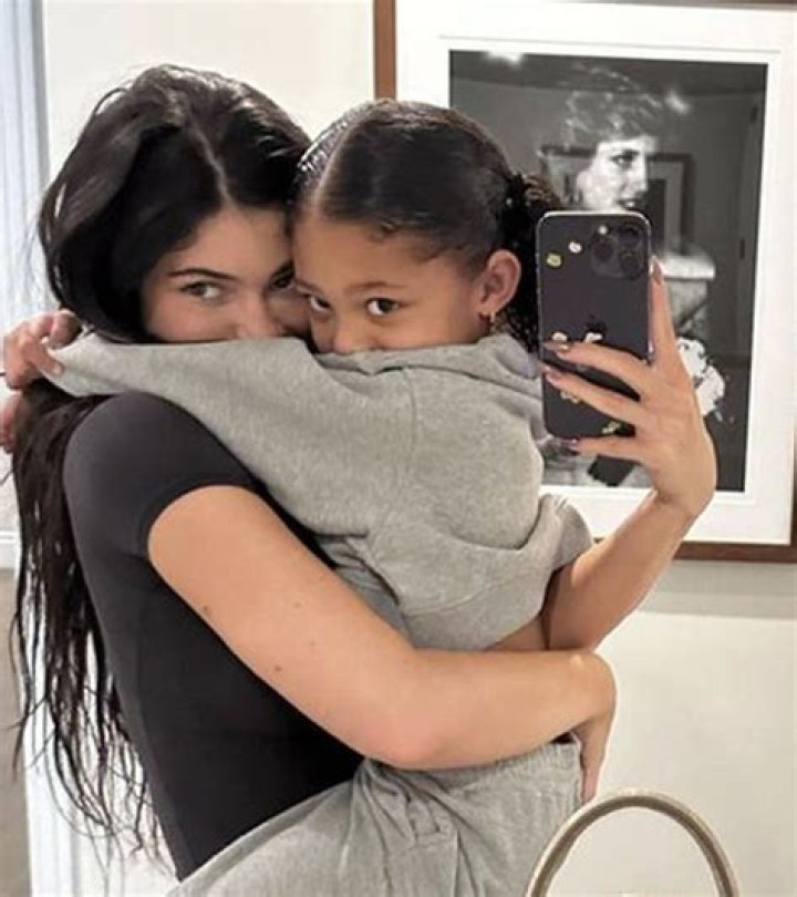 Kardashian Curse Broken After ‘Astroworld,’ Fans Say – Hollywood Life
