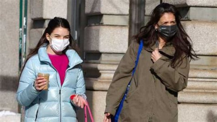 Katie Holmes Takes Daughter Suri, 15, Shopping Amid Reports Her New Romance Cooled Down