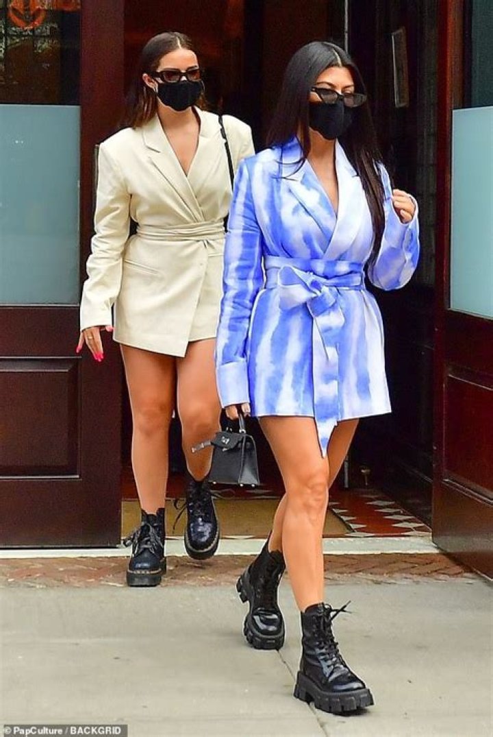 Kourtney Kardashian & Addison Rae Wear Matching Outfits In TikTok Vid – Hollywood Life