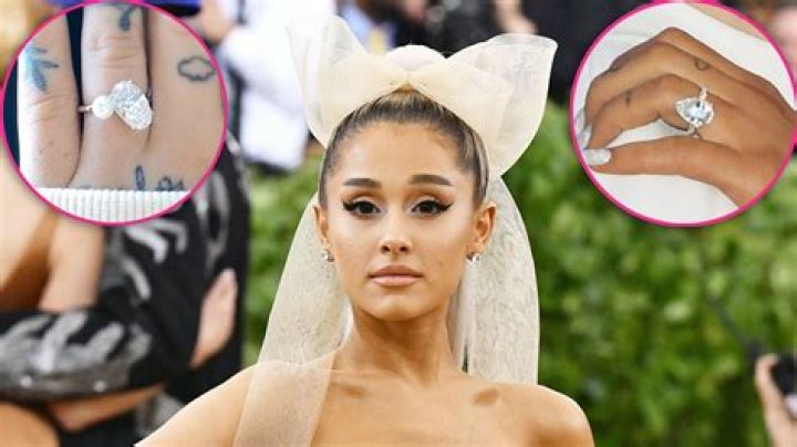 See Ariana Grande’s Engagement Rings From Dalton Gomez & Pete Davidson – Hollywood Life