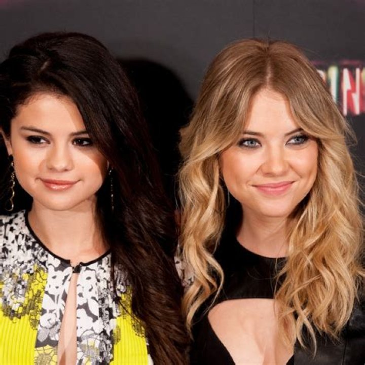 Selena Gomez Sends Her A Sweet Message – Hollywood Life