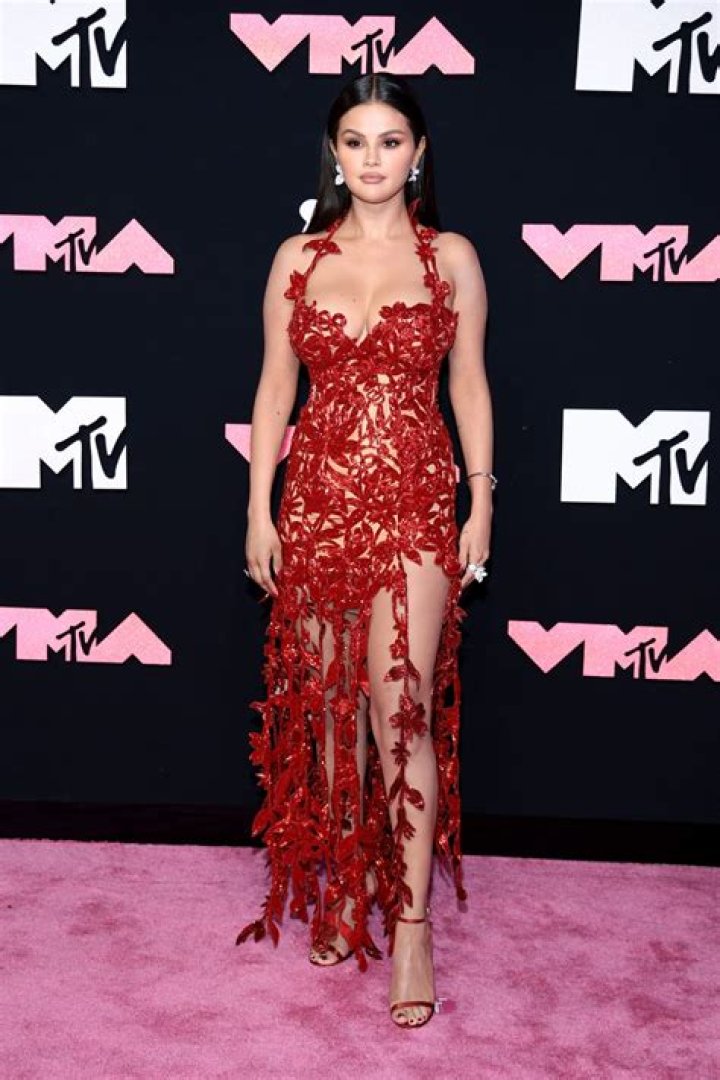 VMA Fashion 2014 — Best Dressed On The MTV VMAs Red Carpet